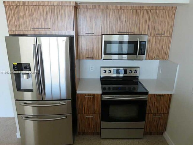 Building Photo - 325 S Biscayne Blvd