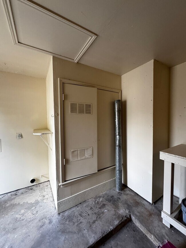 Building Photo - 14414 Watermill