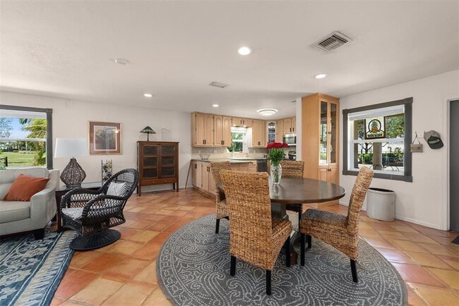 Building Photo - 8590 NW 38th Dr