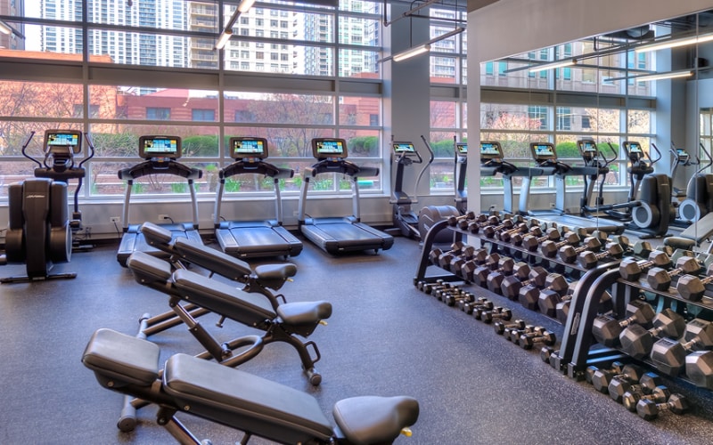 Building Photo - 574 N State St