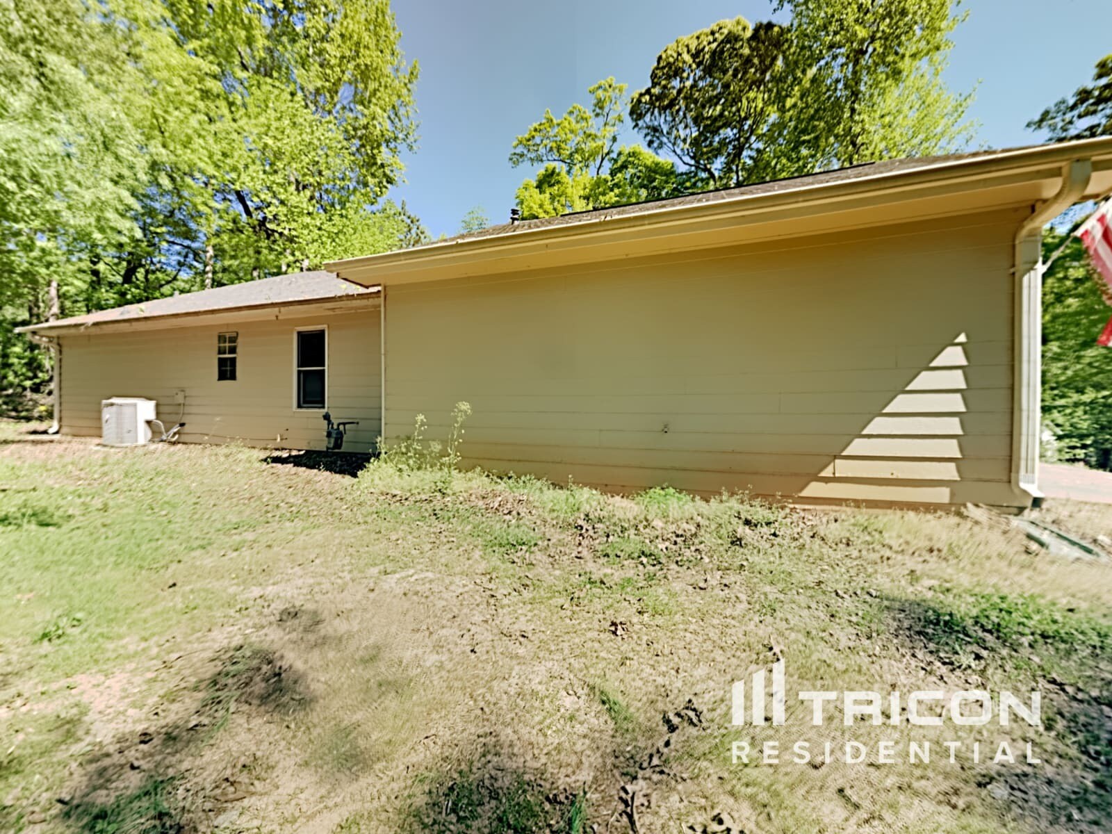 Building Photo - 4122 Autumn Lake Dr