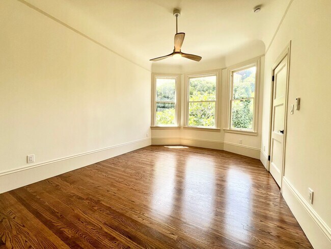 Building Photo - 625-627-627 Fillmore St
