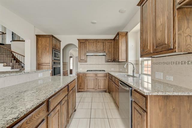 Building Photo - 1652 Scarlet Crown Dr