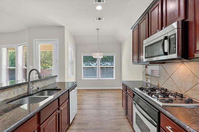 Building Photo - 11823 Eden Ln