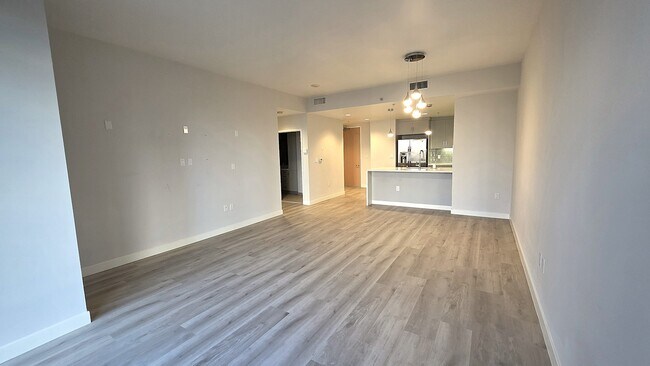 Building Photo - 38 N Almaden Blvd