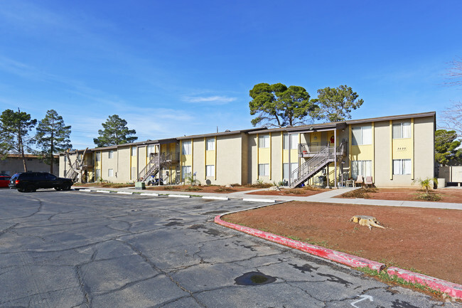 Primary Photo - Sun Garden Apartments