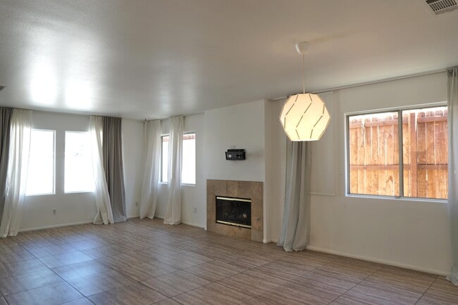 Building Photo - 51945 Avenida Madero