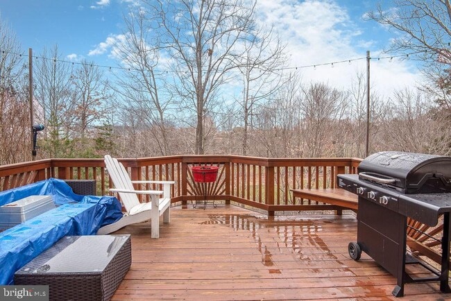 Building Photo - 9776 Corbett Cir