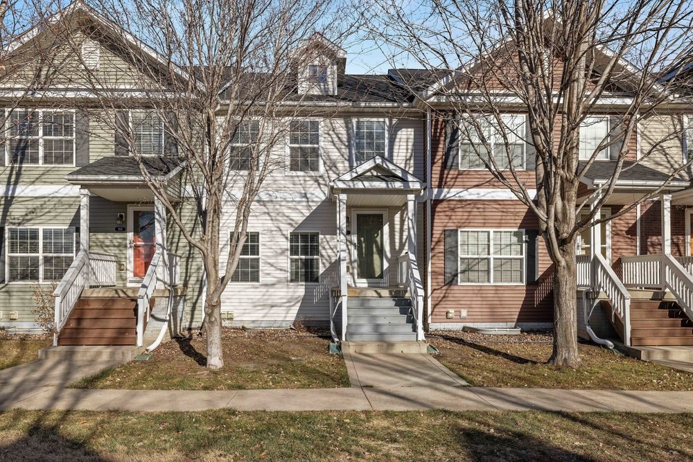 Building Photo - 207 SE Booth Ave