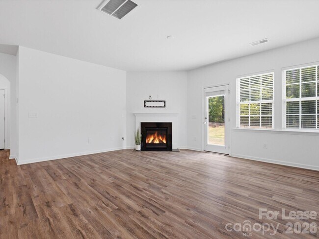 Building Photo - 1012 Whipcord Dr