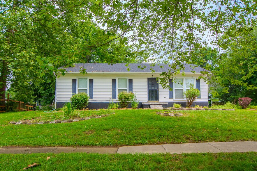Building Photo - 1335 Heafer Rd