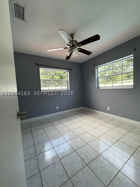 Building Photo - 441 NE 43rd St