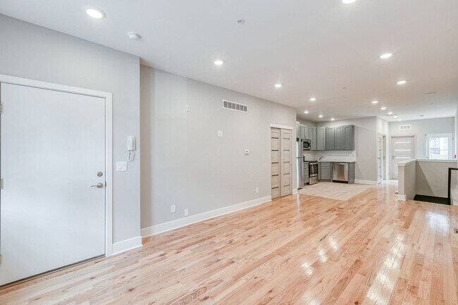 Building Photo - Brand New Luxury Apartments Brewerytown