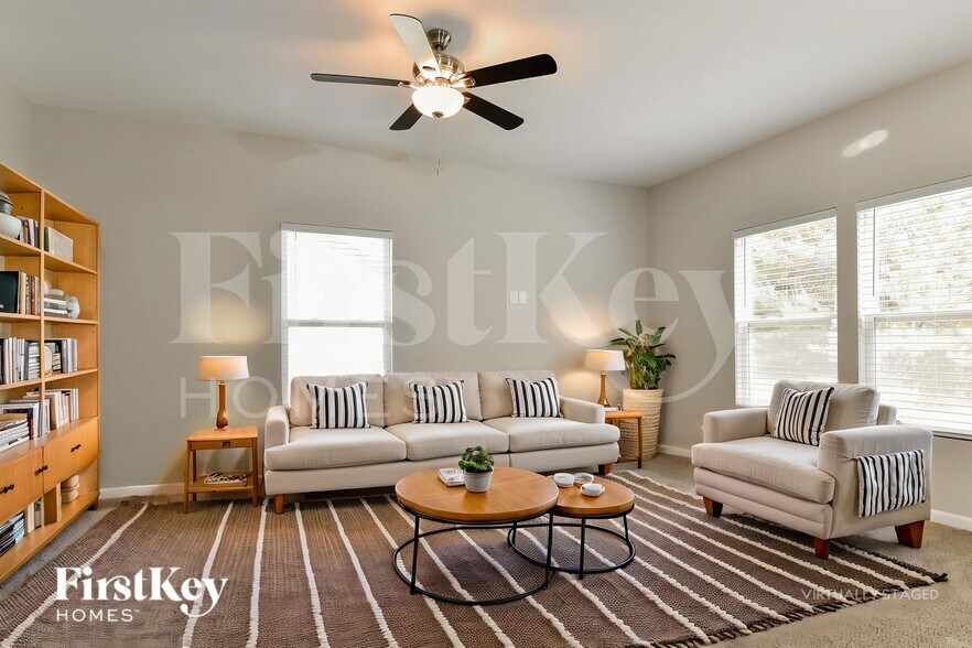 Building Photo - 279 Kendall Farms Ct