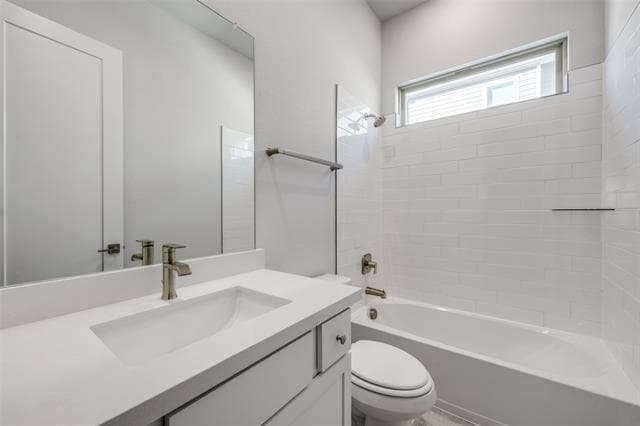 Building Photo - 909 Heights Wy