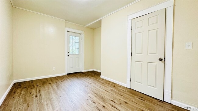 Building Photo - 701 Cedar Ave