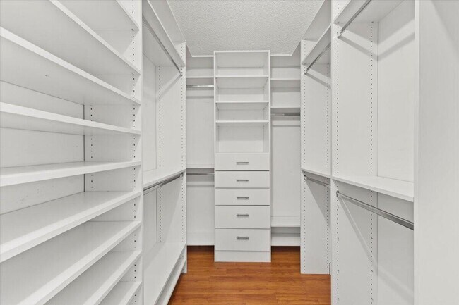 Building Photo - 4546 NW 7th Pl