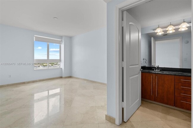 Building Photo - 7350 SW 89th St