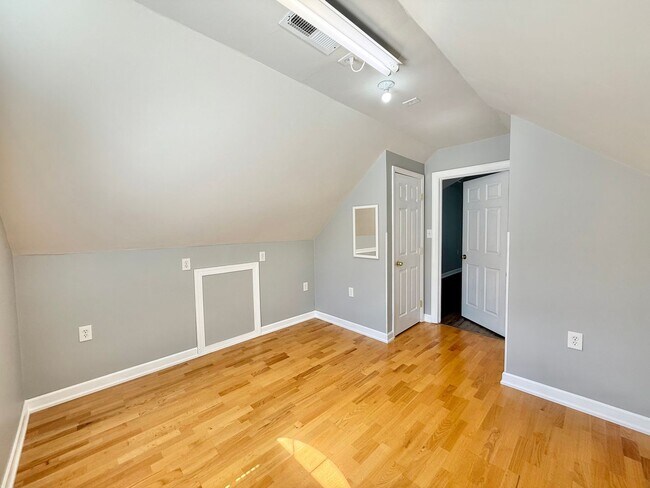 Building Photo - **OFFERING RENT PROMOTION FOR FIRST 6 MONTHS & REFUNDABLE APPLICATION FEES** Spacious 3BD, 3BA Ra...