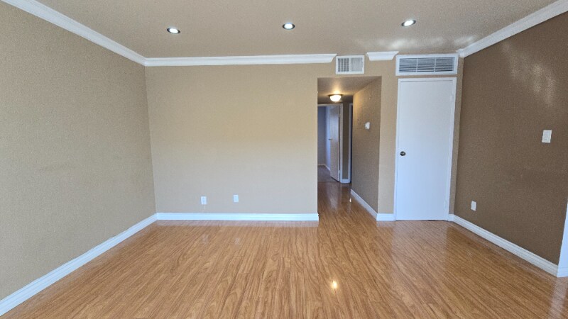 Building Photo - 712 Porter St