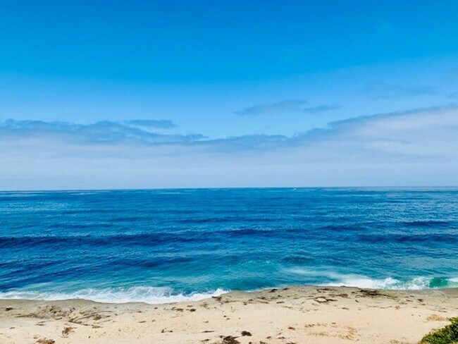 Building Photo - UPSTAIRS STUDIO IN THE HEART OF LA JOLLA! ...