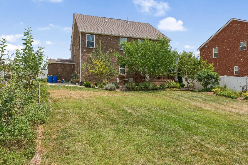Building Photo - 112 Halifax Ln