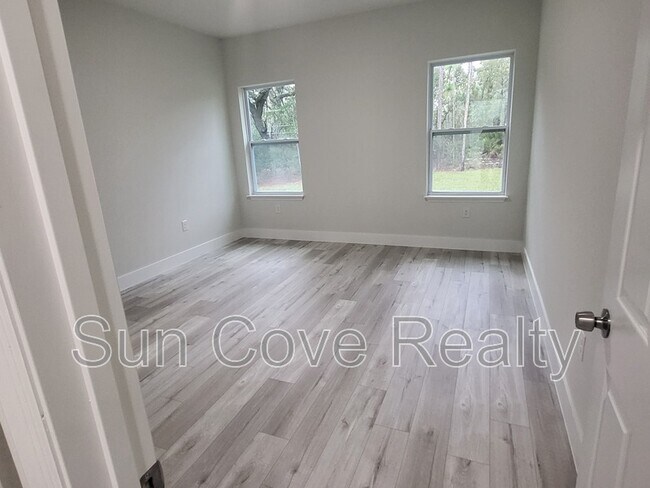 Building Photo - 1604 W Gainsboro Ln