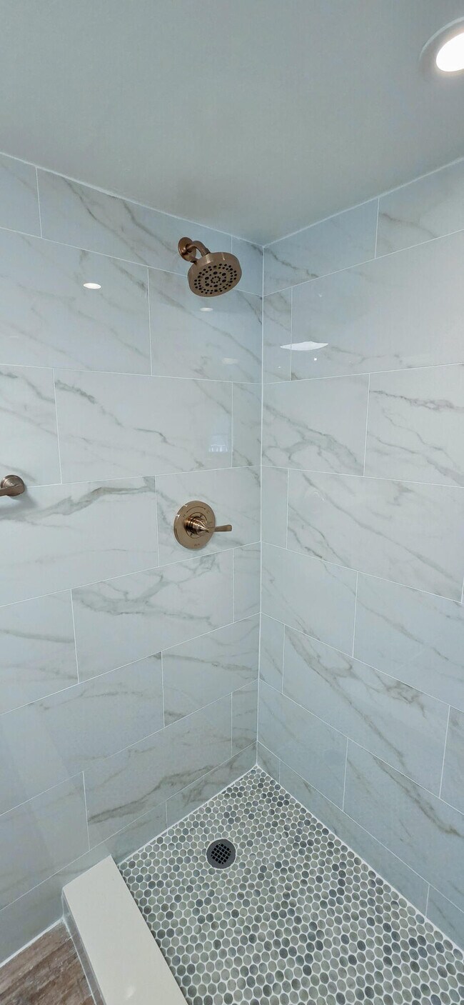 Building Photo - 4201 S Ocean Blvd