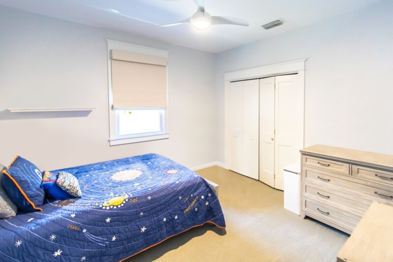 Building Photo - 380 Clareon Dr