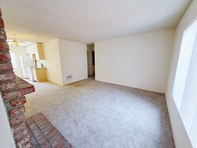 Building Photo - *OPEN HOUSE: 8/9 1:30-2:30PM* Remodeled 2B...
