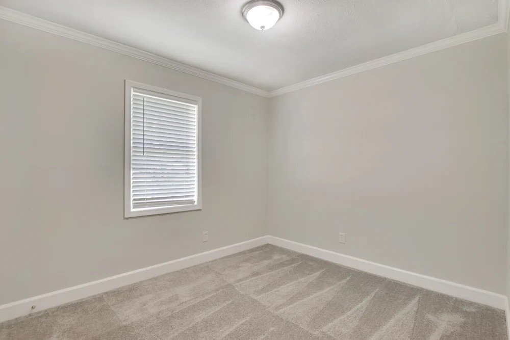 Building Photo - 3551 Meadowview Dr