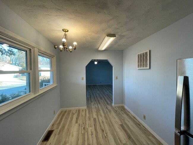 Building Photo - 3036 Shadowfax Dr