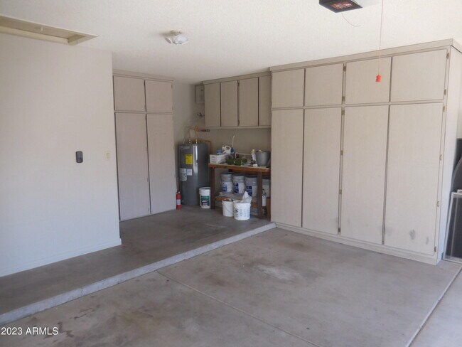 Building Photo - 13253 N 101st Way