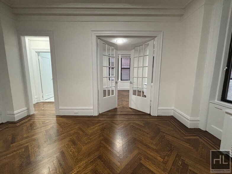 Building Photo - WEST 58 STREET