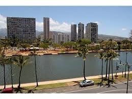 Building Photo - 2085 Ala Wai Blvd