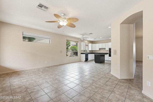 Building Photo - 38994 S Windwood Dr
