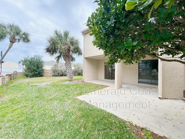 Building Photo - 930 Gulf Shore Dr