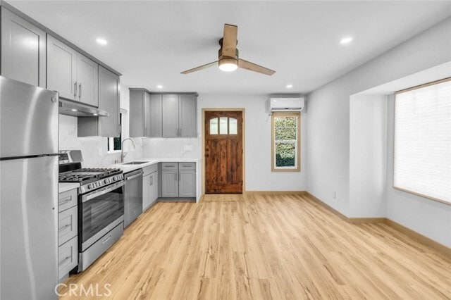 Building Photo - 477 E Del Mar Blvd