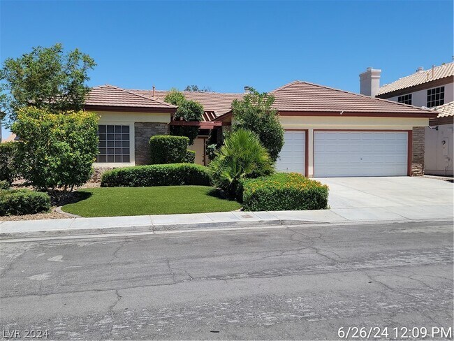 Primary Photo - 2700 Copper Cove Dr