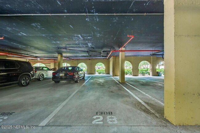 Building Photo - 4300 S Beach Pkwy
