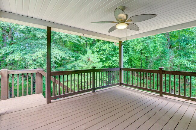 Building Photo - 75 Rock Mill Ct