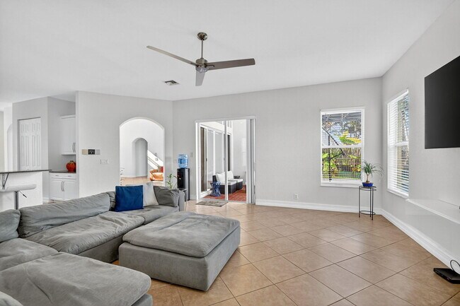 Building Photo - 8797 Cobblestone Point Cir