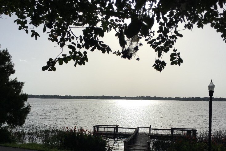 Lake Howard - 669 Avenue B NW