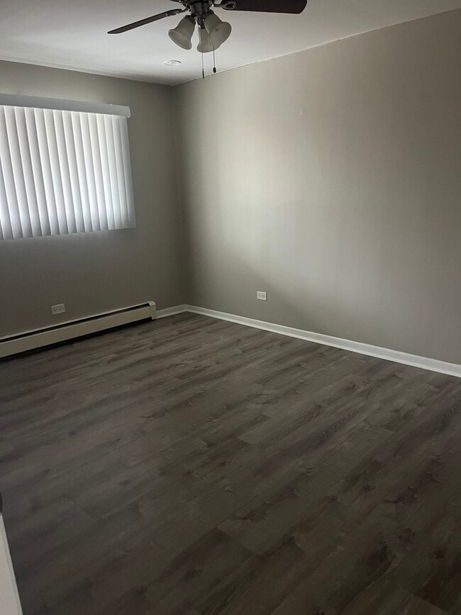 Building Photo - 8640 S 82nd Ct