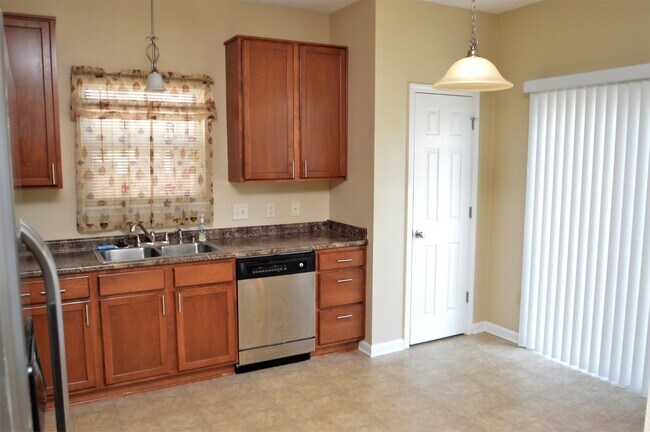 Building Photo - 2724 Winding Creek Ln