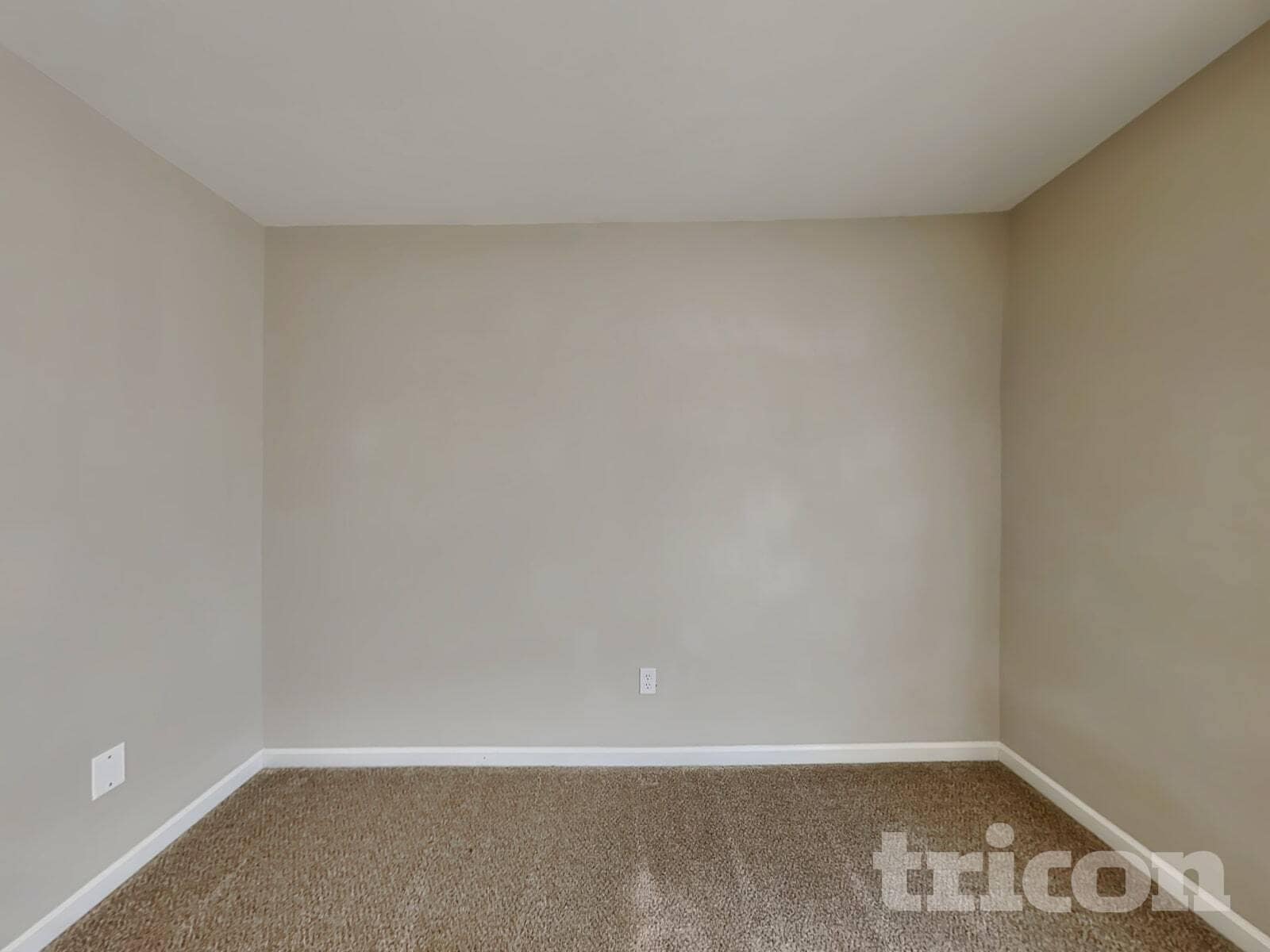 Building Photo - 1200 Ballina Way