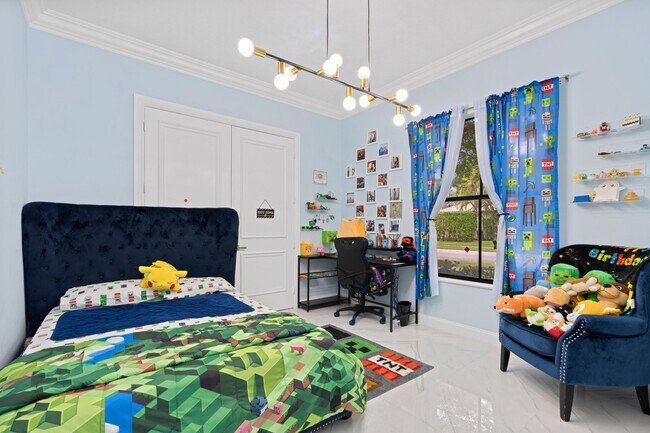 Building Photo - 4430 Island Reef Dr