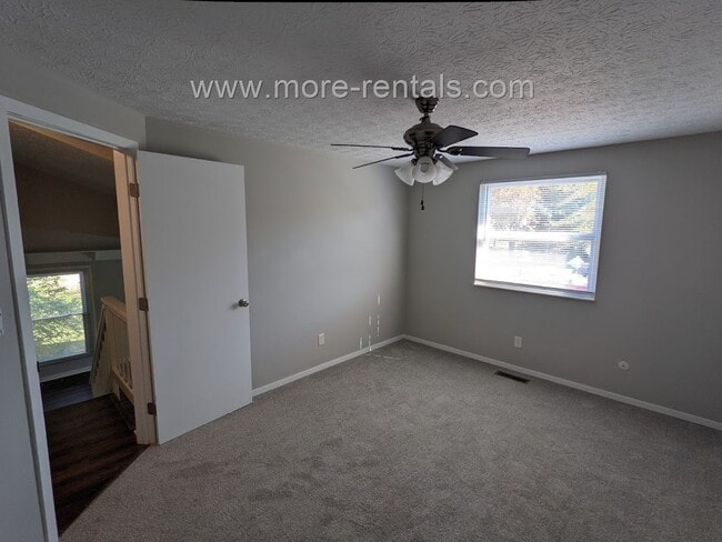 Building Photo - Remodeled house in Reynoldsburg (Groveport Schools)