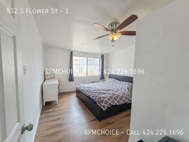 Building Photo - 532 S Flower St