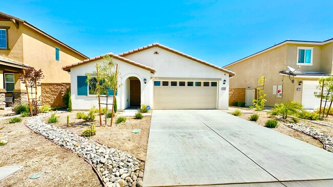 Primary Photo - Beautiful Brand New Construction Single St...